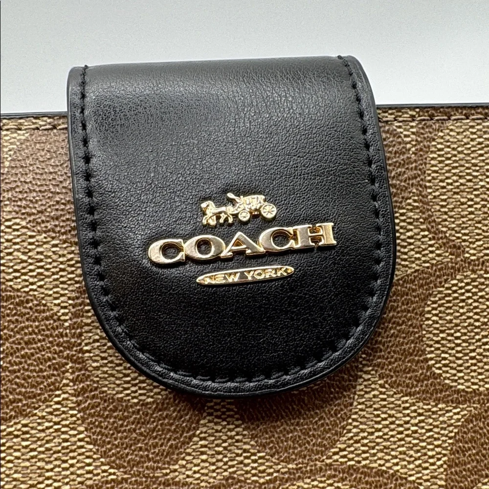 Coach Phone Wallet In Signature Canvas Khaki Black - Picture 6 of 8